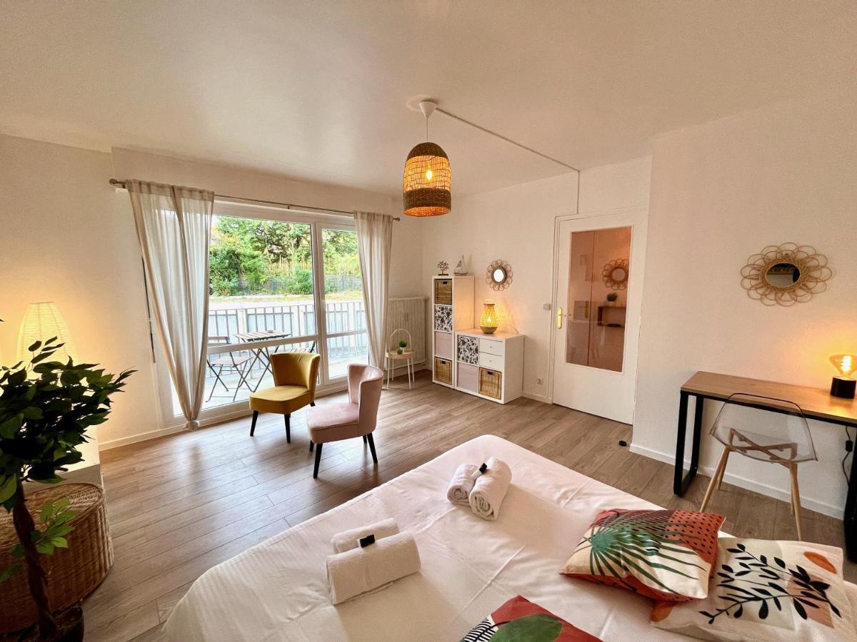 Nihal, Studio Proche Zenith Avec Parking Et Balcon Caen Exterior foto